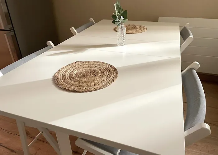 Holiday home Charmante Maison Independante Au Pied De La Vieille